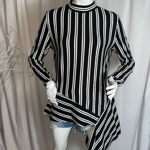 LEITH Striped Asymmetrical Tie Top-Black/White-LRG